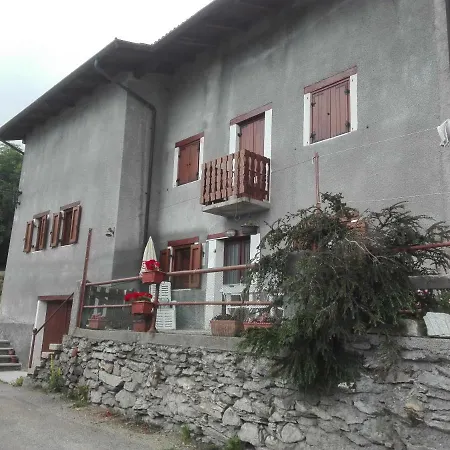 Holiday home Nonno Guido